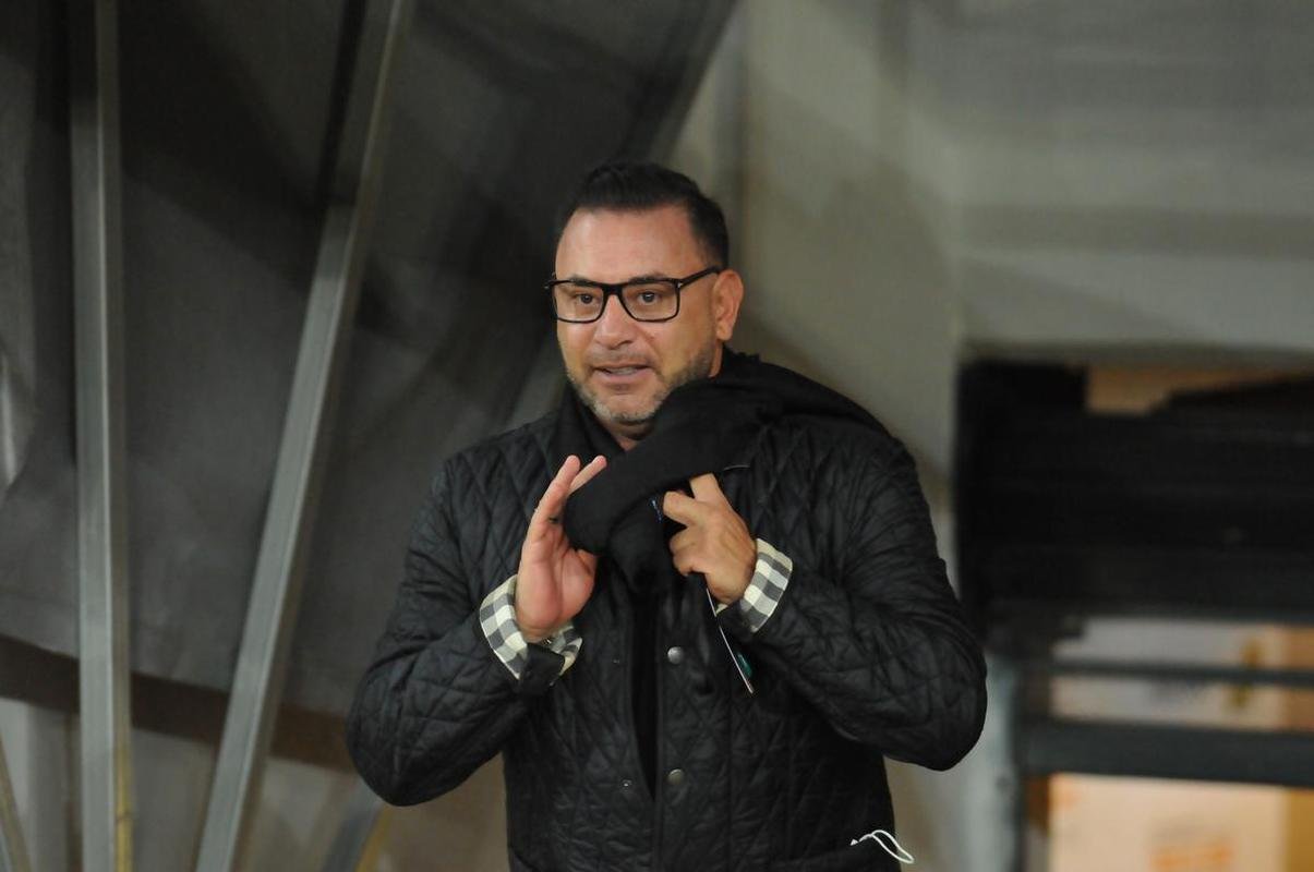 Atltico e Tolima se enfrentaram na noite desta quarta-feira (25), no Mineiro, em Belo Horizonte. A partida foi vlida pela 6 rodada da fase de grupos da Copa Libertadores da Amrica.