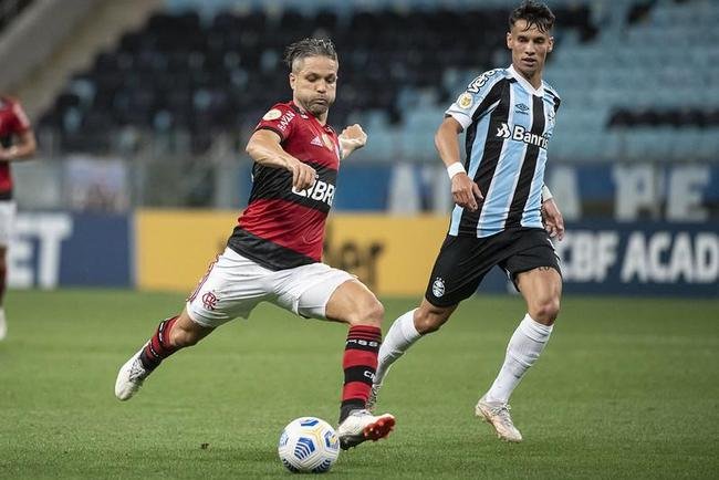 Fotos do jogo entre Grmio e Flamengo, na Arena do Grmio, em Porto Alegre, pela segunda rodada do Campeonato Brasileiro (23/11/2021)