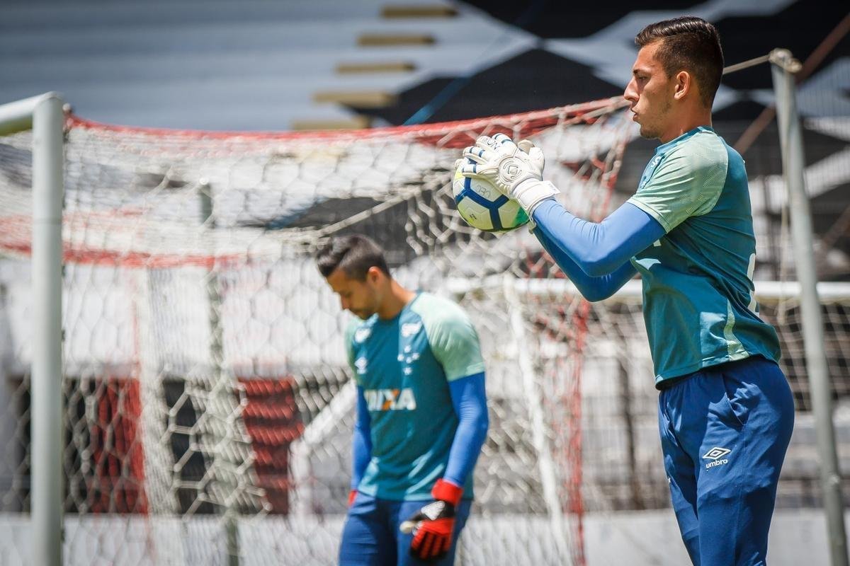Fotos do ltimo treinamento do Cruzeiro no Estdio do Arruda, no Recife, antes de jogo contra o Sport