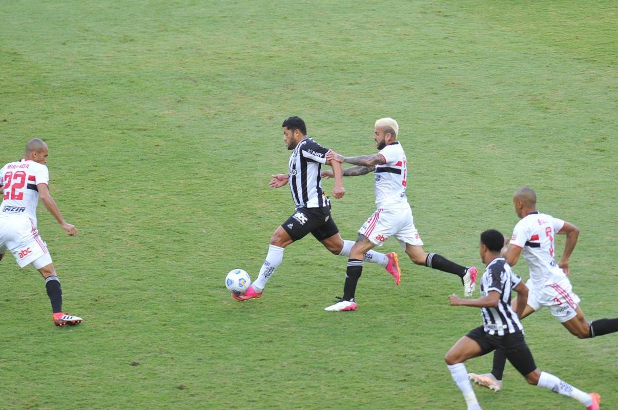 Fotos do jogo entre Atltico e So Paulo, no Mineiro, pela 3 rodada do Campeonato Brasileiro