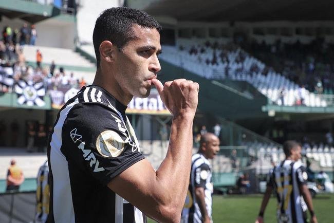 Alan Kardec - Jogou no Palmeiras entre 2013 e 2014. Chegou ao Atltico em 2022.