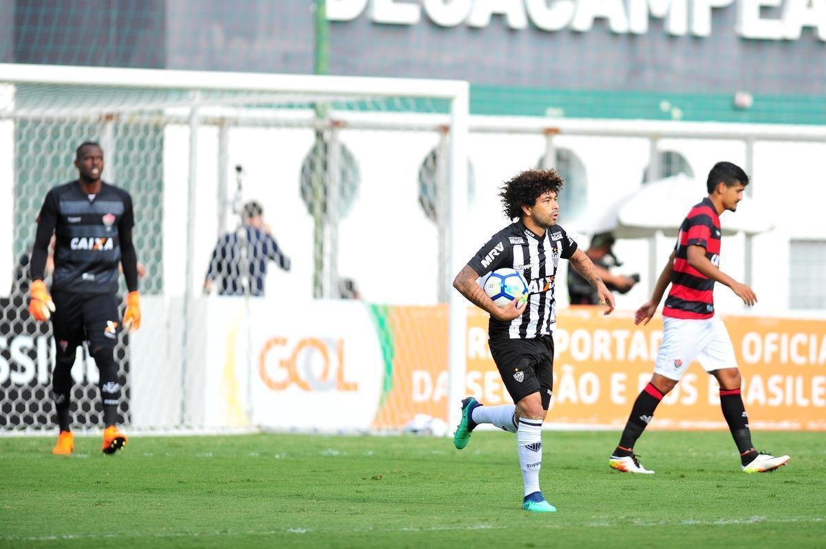 Veja imagens do jogo entre Atltico e Vitria