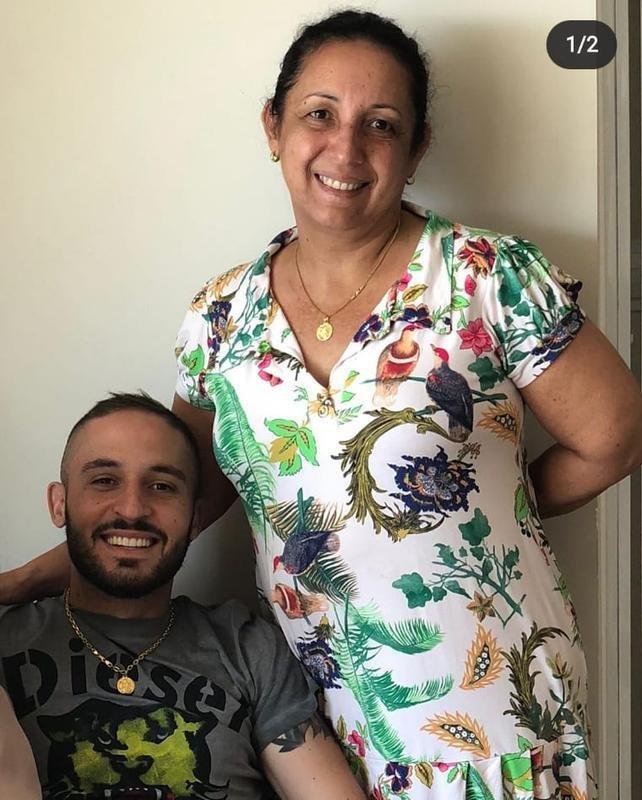 Meia Rgis, do Cruzeiro, fez homenagem ao Dia das Mes