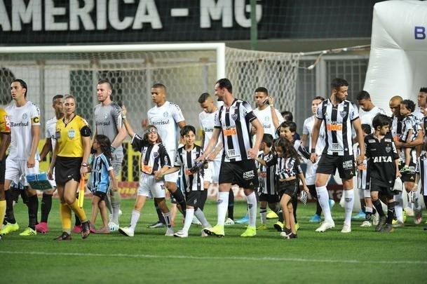 Fotos do jogo entre Atltico e Grmio