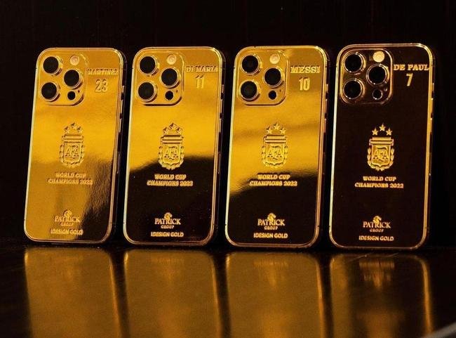 Iphones foram banhados a ouro pela Idesign Gold, a pedido de Lionel Messi