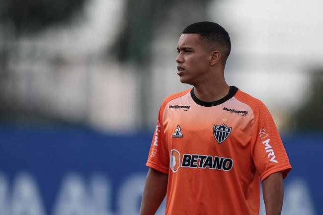 Cuca orientou atividade no CT do Palmeiras, na Barra Funda, em So Paulo 