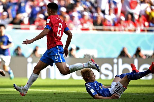 Japo e Costa Rica se enfrentaram no Ahmad Bin Ali Stadium, em Al-Rayyan