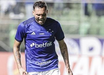 Atacante fez dois jogos com a camisa celeste na temporada 2023 e ainda não balançou as redes; no clássico, ele busca desencantar