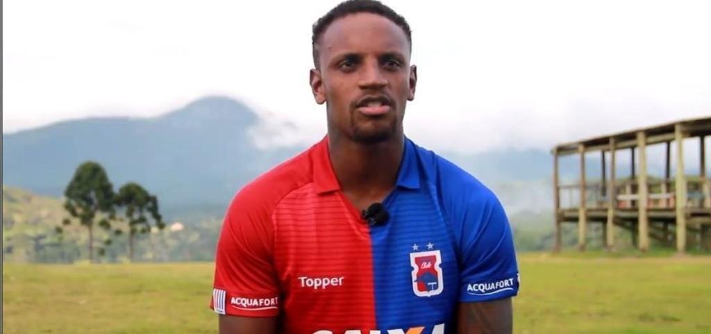 Clber Reis (Paran) - 27 anos - 5 jogos no Campeonato Brasileiro - Ganhou espao e  um dos preferidos do tcnico Rogrio Micale.