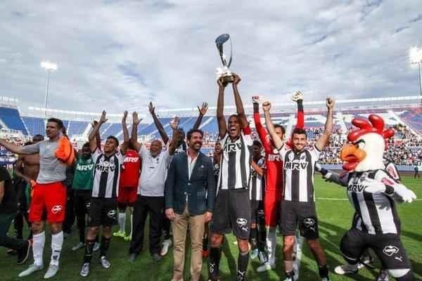 Atlético inicia o ano em que disputará outras cinco competições com uma taça