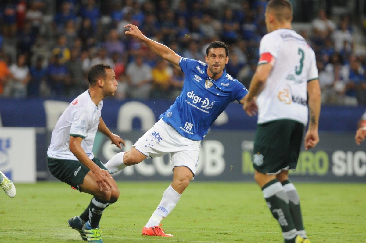 Fotos de Cruzeiro x Caldense, no Mineiro, pela 11 rodada do Estadual