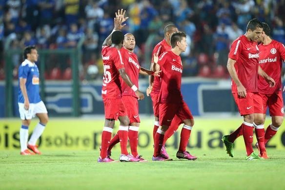 Imagens do jogo entre Cruzeiro e Internacional, na Arena do Jacar, pelo Brasileiro