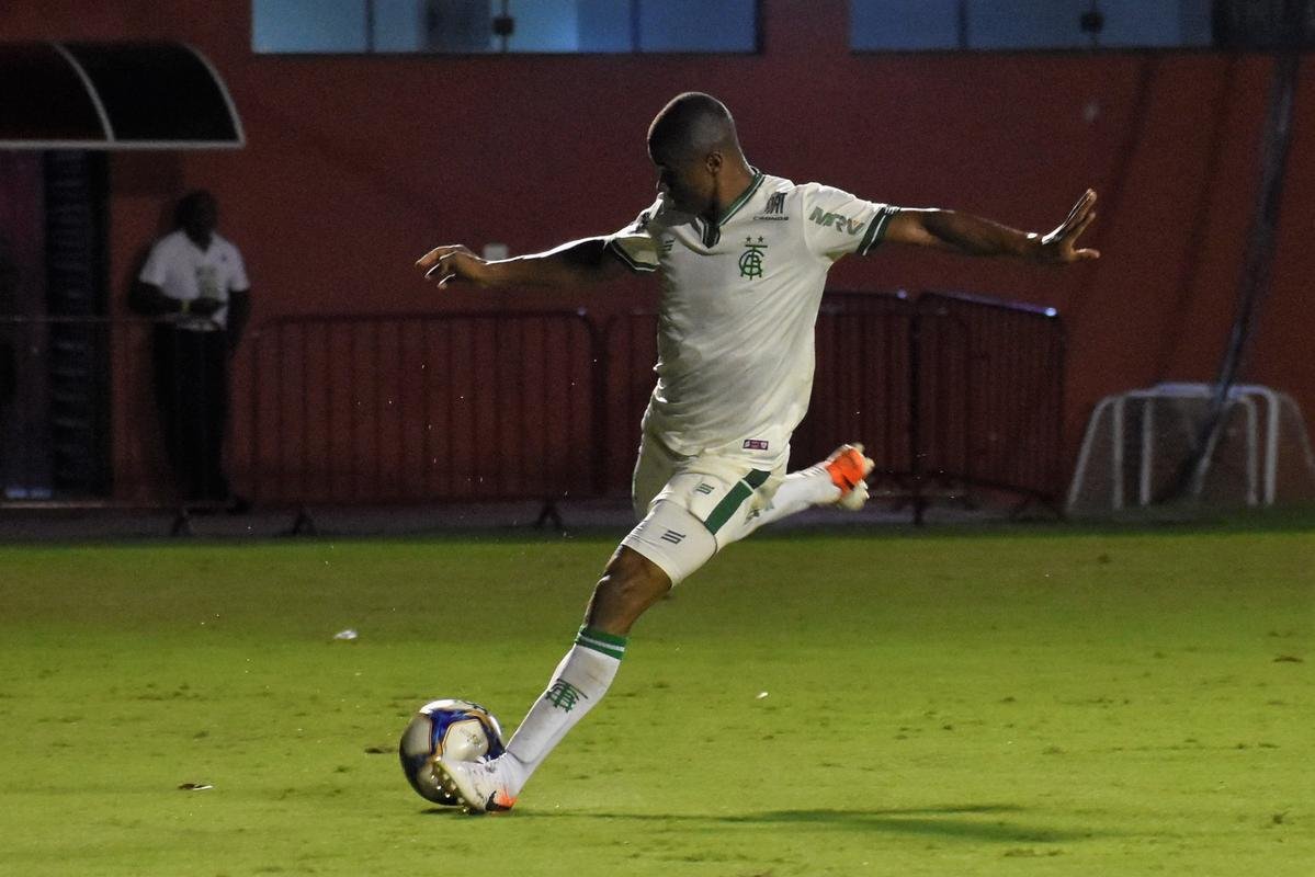 Vitria e Amrica ficaram no 0 a 0