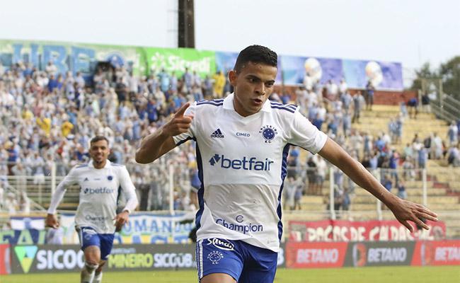 Bruno Rodrigues vem se destacando com a camisa cruzeirense