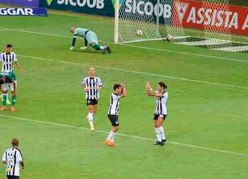 Zaracho, Calebe, Júlio César e Tardelli marcaram os gols do Galo neste domingo