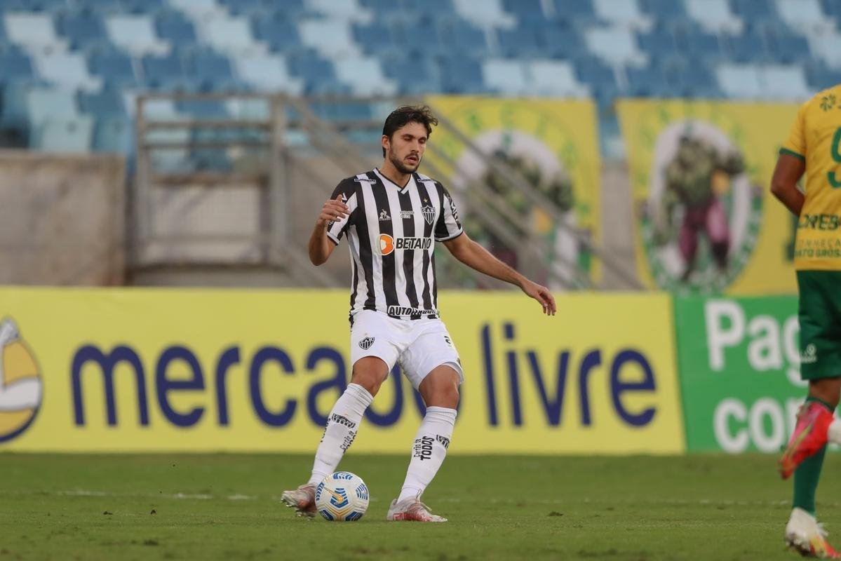 Cuiab e Atltico se enfrentaram pela nona rodada da Srie A do Campeonato Brasileiro