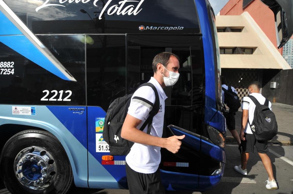 Delegao alvinegra chegou a Cuiab para final da Supercopa do Brasil entre Atltico e Flamengo