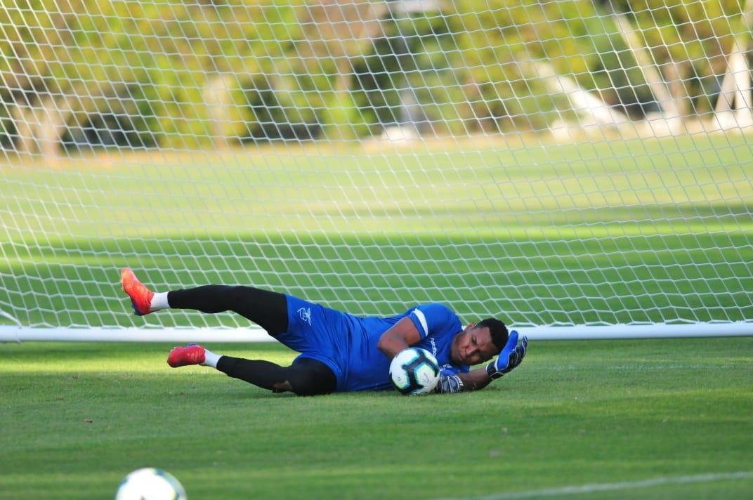 Imagens do treino do Equador na Toca da Raposa II
