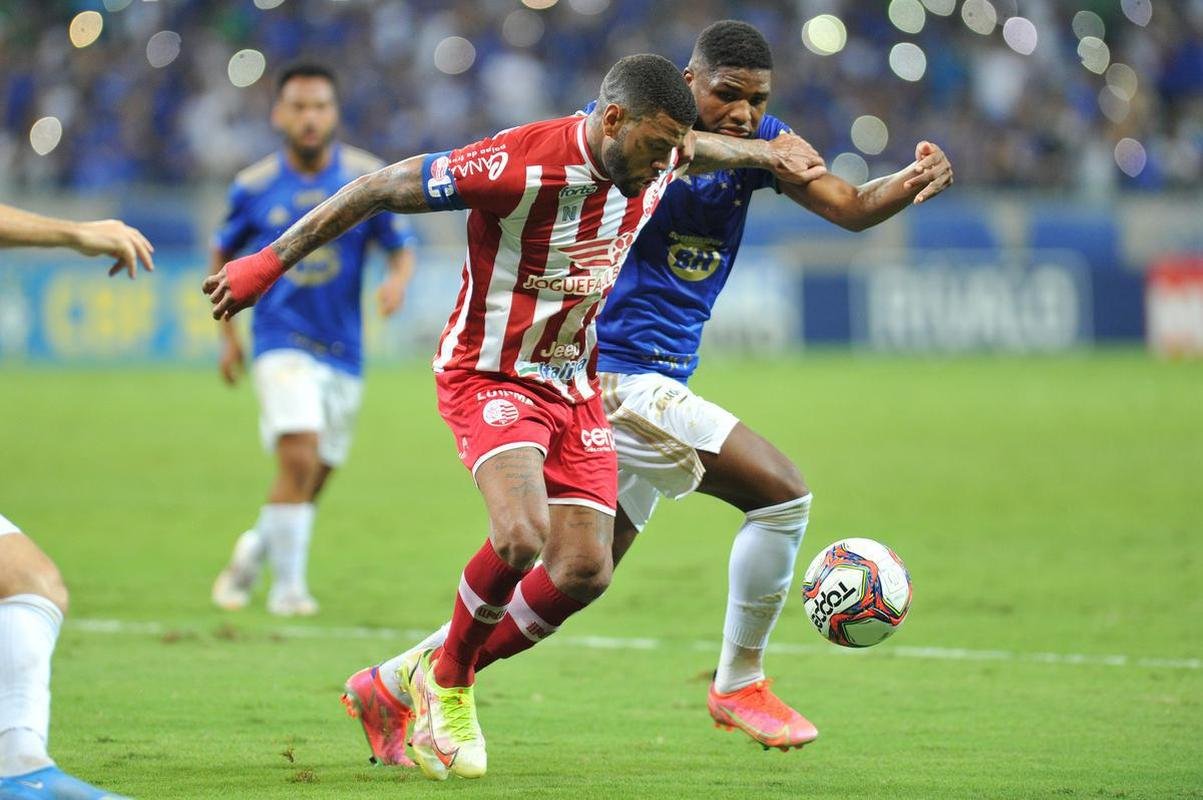 Fotos do jogo entre Cruzeiro e Nutico, no Mineiro, que marcou as despedidas de Rafael Sobis e Ariel Cabra.