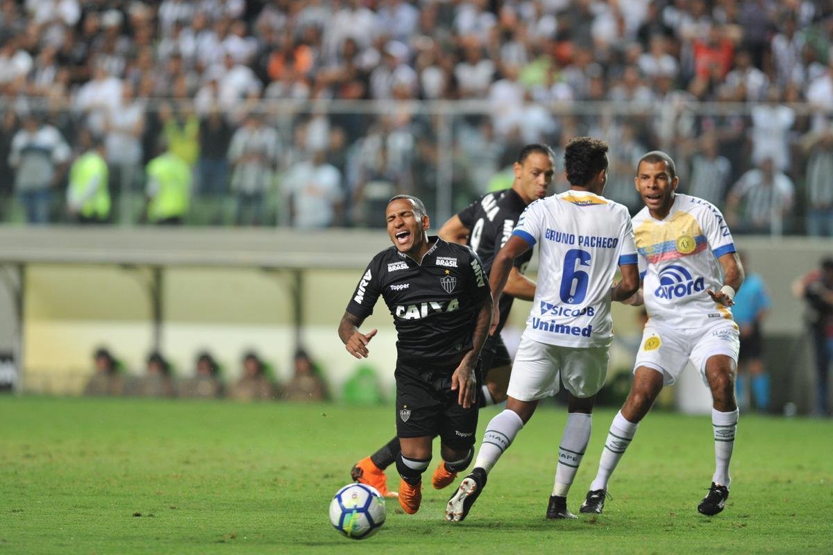 Imagens do empate sem gols entre Atltico e Chapecoense, no Independncia