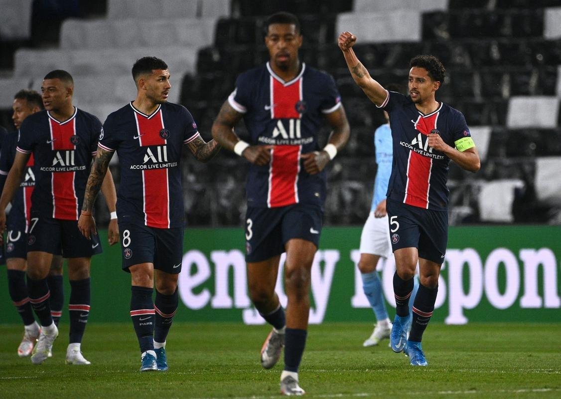 Fotos do gol de Marquinhos, do PSG, sobre o Manchester City no primeiro jogo da semifinal da Liga dos Campees, no Parque dos Prncipes, em Paris