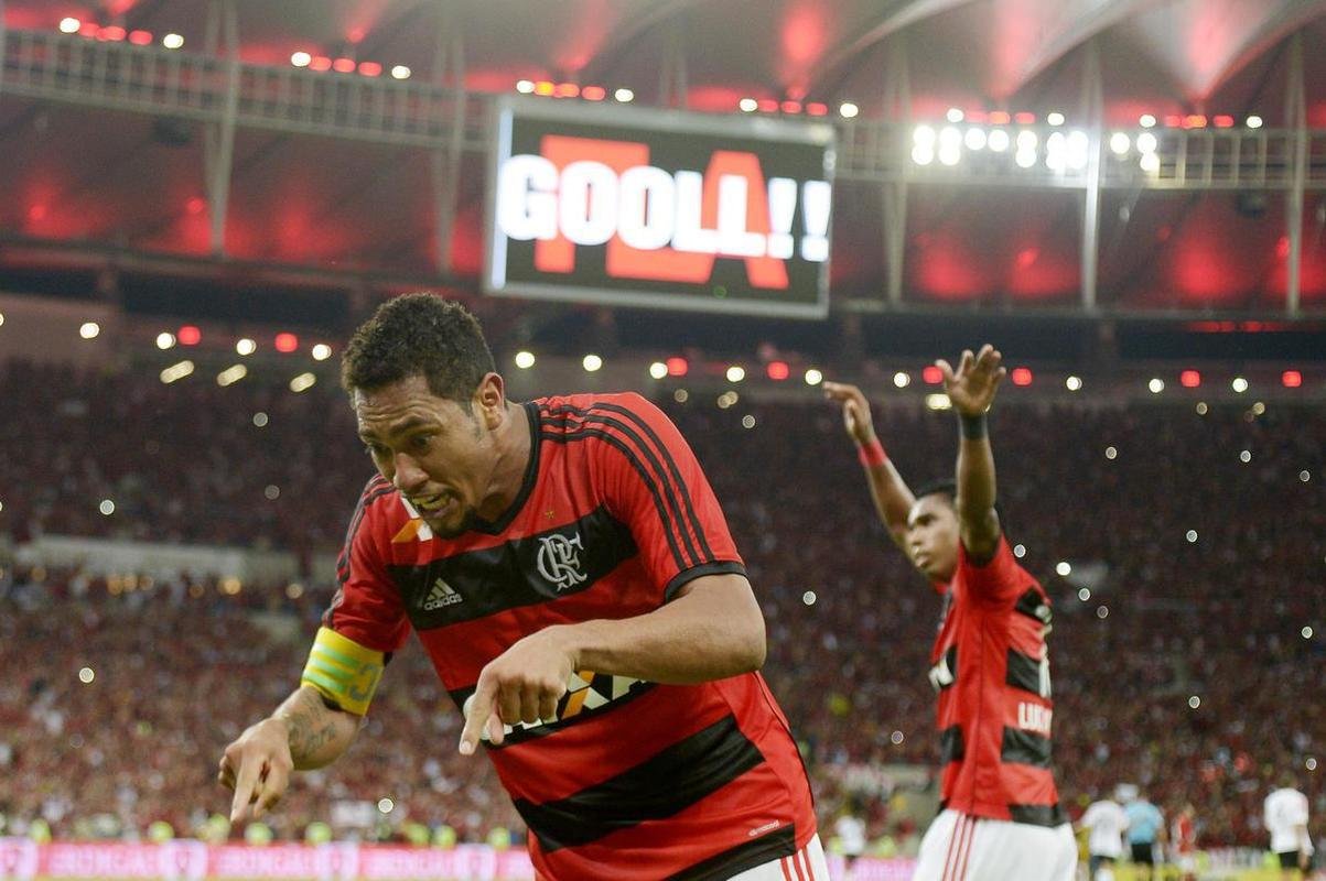 2013 - Hernane, do Flamengo, foi o artilheiro com oito gols