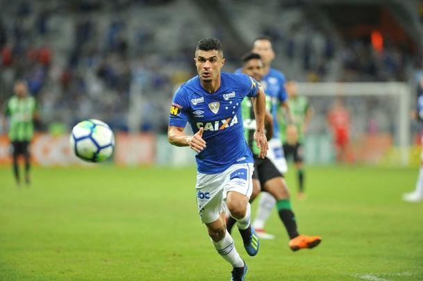 Cruzeiro e Amrica duelam em clssico vlido pela 13 rodada do Campeonato Brasileiro