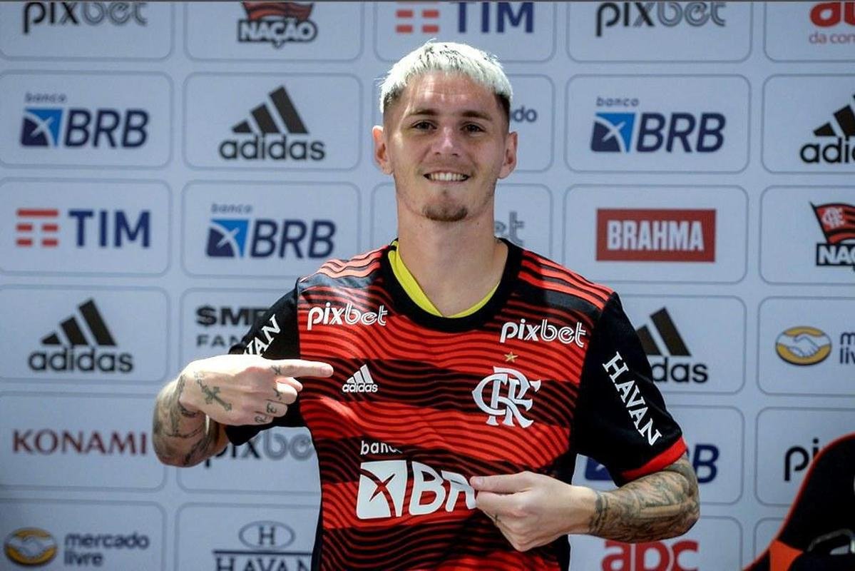 Varela (Flamengo): Uruguai - 2018 e 2022