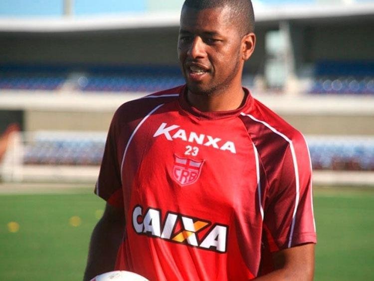 Ex-zagueiro do CRB, Audlio (PRTB) recebeu 204  votos para vereador em Macei e no foi eleito.