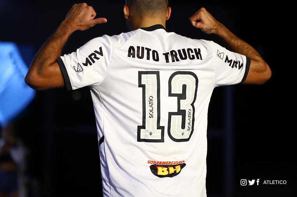 Novo uniforme nmero 2 do Atltico
