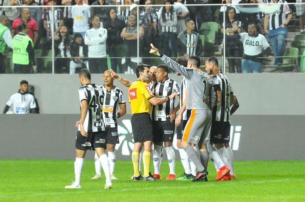 Atltico e Cruzeiro se enfrentaram pelas quartas de final da Copa do Brasil