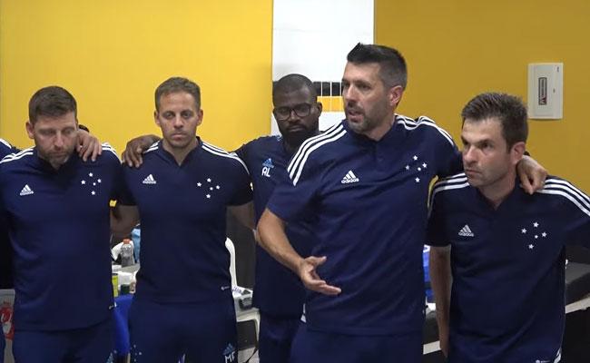 Paulo Pezzolano cobra volta do Cruzeiro vencedor e cita 'maior camisa do Brasil'