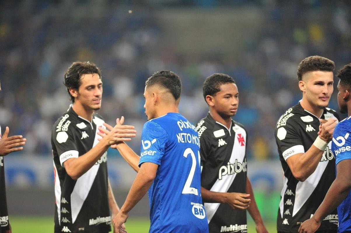 Cruzeiro x Vasco: veja fotos do jogo no Mineiro