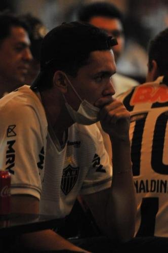 Torcedores do Atltico acompanham a partida contra o Palmeiras em alguns bares de Belo Horizonte