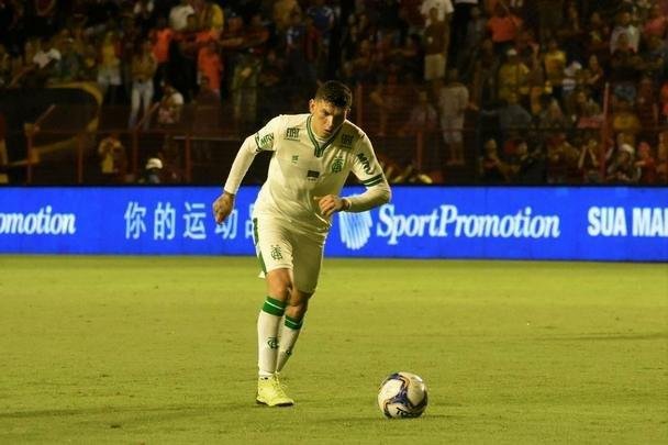 Fotos da vitria do Amrica sobre o Sport, por 2 a 0, na Ilha do Retiro, pela Srie B