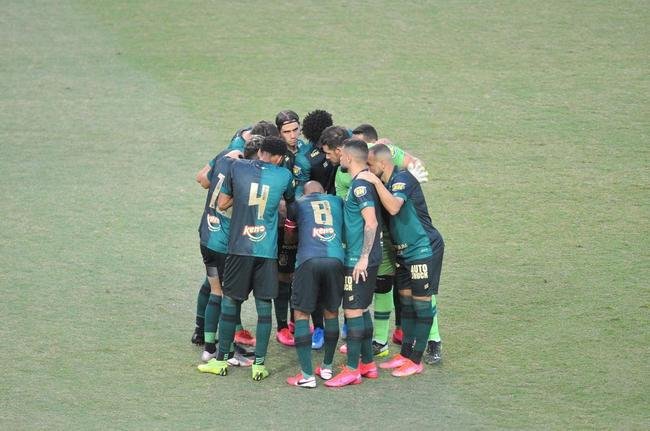 Fotos do jogo deste sbado entre Amrica e Coimbra, no Independncia, pelo Campeonato Mineiro
