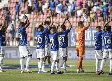 Diretor de futebol Pedro Martins reforçou que clube preza pela saúde financeira para tomar decisões e definiu metas para o ano sob o comando do português Pepa