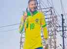 Indianos fazem Neymar de 100m de altura para torcer na Copa;veja vdeo