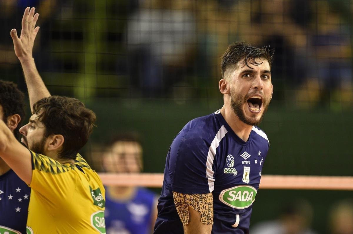 Cruzeiro e UPCN Bolvar Voley fizeram a final do Campeonato Sul-Americano de Clubes de Vlei, no Ginsio do Riacho, em Contagem