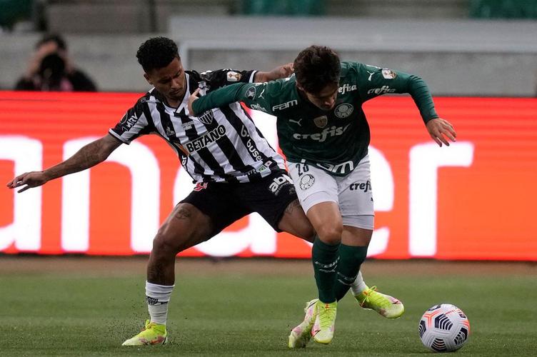 Fotos do jogo de ida da semifinal da Copa Libertadores de 2021, entre Palmeiras e Atltico, no Allianz Parque, em So Paulo