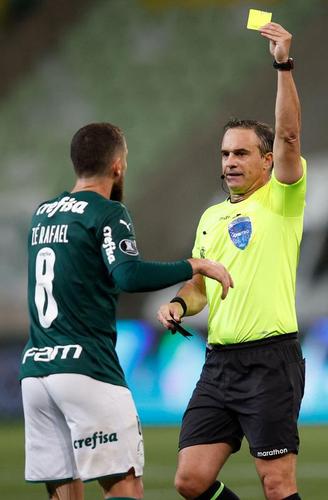 Fotos do jogo de ida da semifinal da Copa Libertadores de 2021, entre Palmeiras e Atltico, no Allianz Parque, em So Paulo