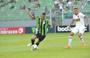 Confira as imagens da partida, vlida pela 4 rodada da Srie B do Campeonato Brasileiro