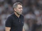 Atltico: Coudet pede apoio da torcida e diz que foi 'mal-educado'