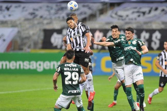 Fotos do duelo vlido pela 16 rodada da Srie A do Campeonato Brasileiro, no Mineiro, em Belo Horizonte