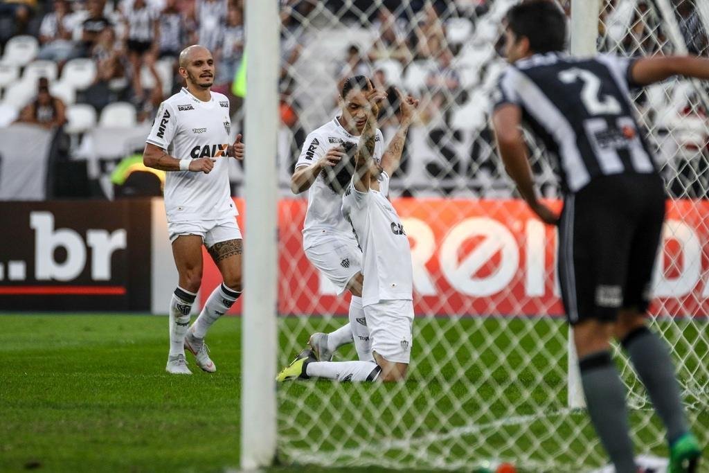 Veja as imagens do jogo entre Botafogo x Atltico, realizado no estdio Nilton Santos, no Rio de Janeiro