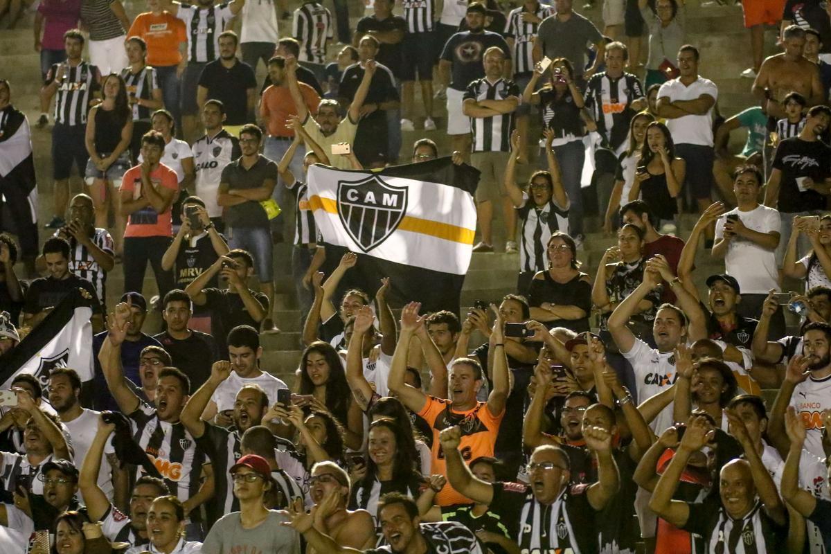 Botafogo-PB e Atltico se enfrentaram na noite desta quarta-feira, pela Copa do Brasil