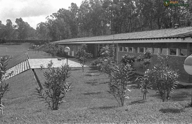 Primeiras fotos da Toca da Raposa I, em 1973, ano de sua inaugurao pelo ento presidente do Cruzeiro, Felcio Brandi