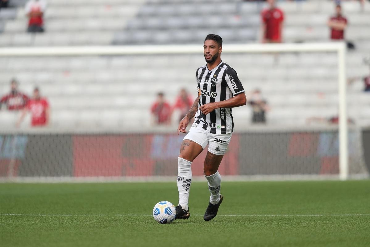 O Atltico visitou, nesta tera-feira (16), o Athletico-PR na Arena da Baixada, em Curitiba. O duelo foi vlido pela 33 rodada da Srie A do Campeonato Brasileiro.
