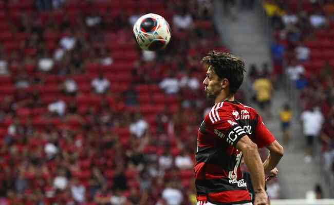 Rodrigo Caio chegou a receber proposta do Cruzeiro, mas um desfecho positivo  improvvel