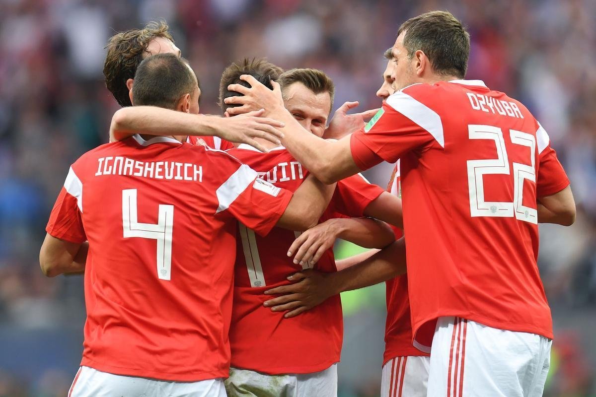 Seleo anfitri goleou Arbia Saudita por 5 a 0